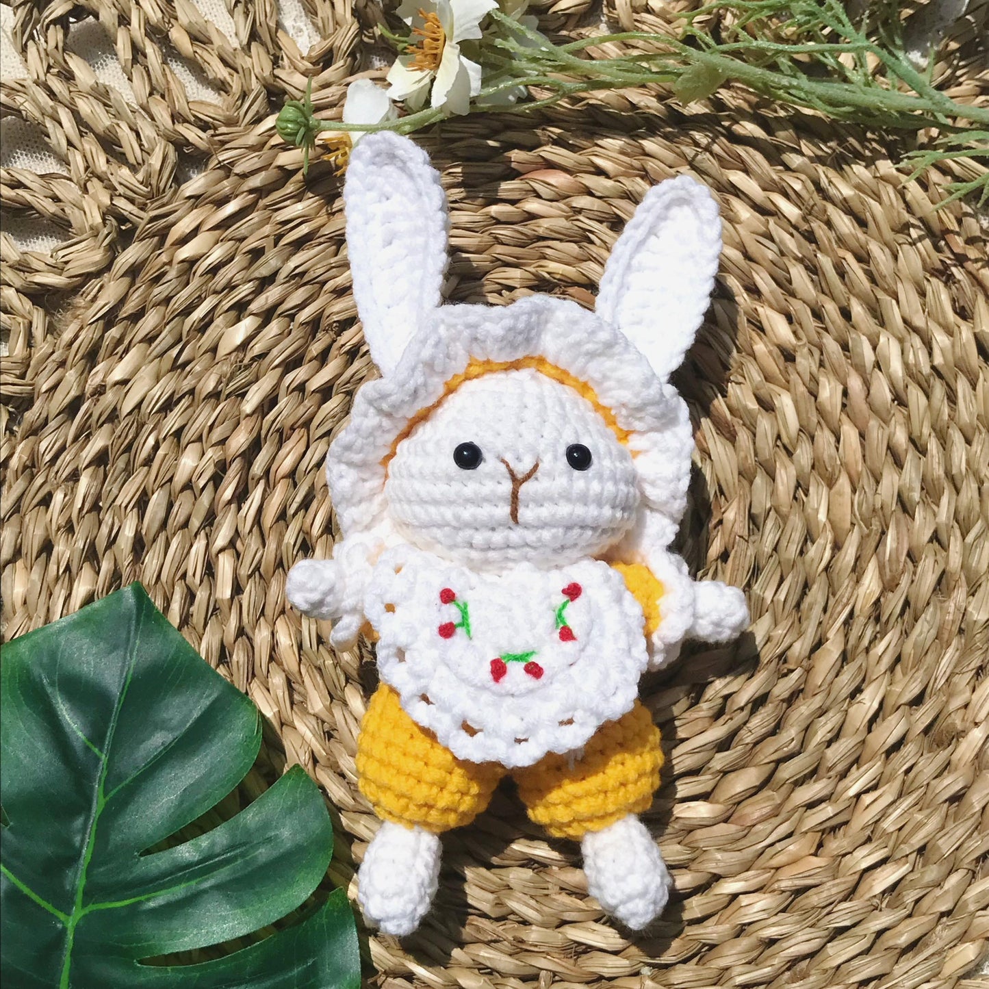 Handmade Crochet Bunny Keychains, Cute Crochet Animal Charms, Unique Crochet Gift, Kawaii Crochet Accessories, Artisan Crochet Keychains