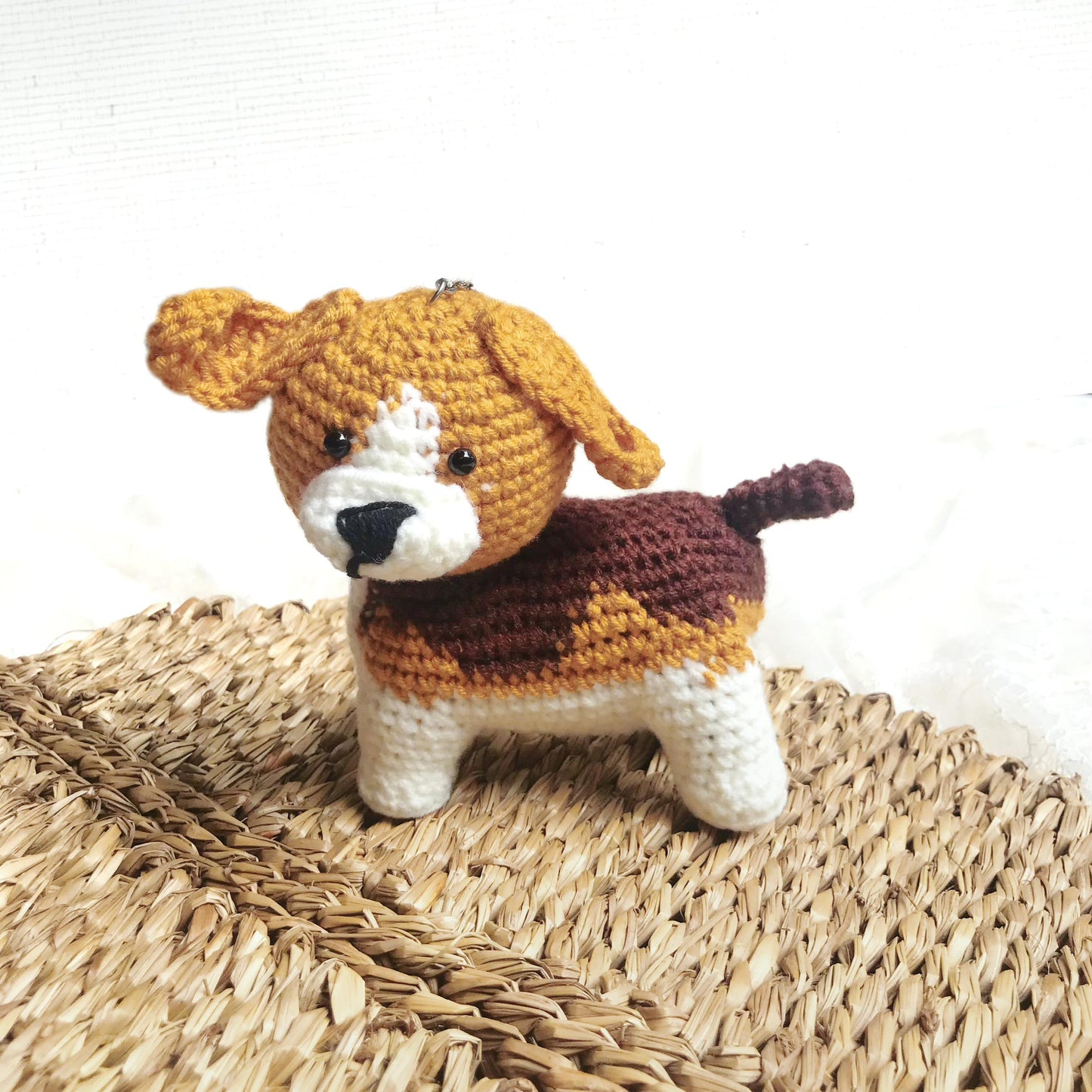 Handmade Crochet Cat and Dog Keychains, Cute Crochet Animal Charms, Unique Crochet Gift, Kawaii Crochet Accessories, Artisan Crochet Keychains