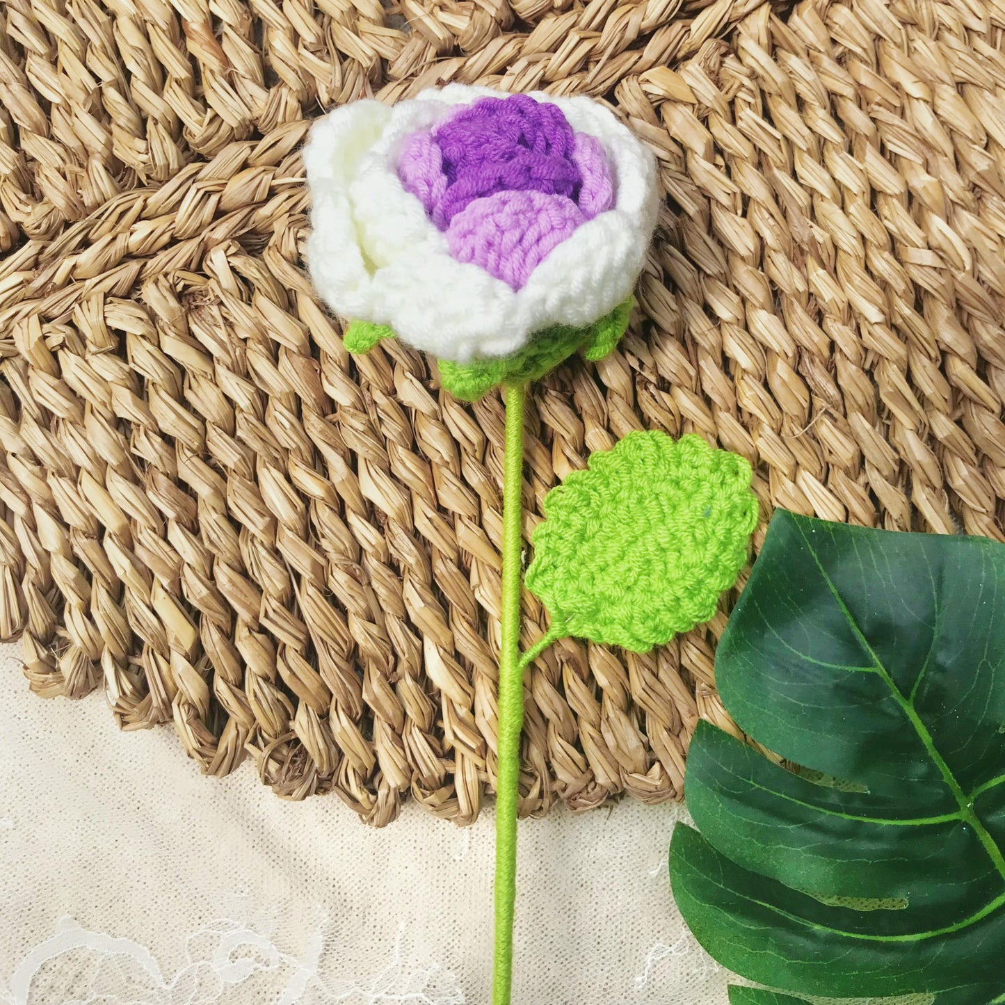 Handmade Crochet Daisy Bouquet, Cheerful Floral Decor, Unique Crochet Gift, Sunny Home Decor, Artisan Crochet Flowers