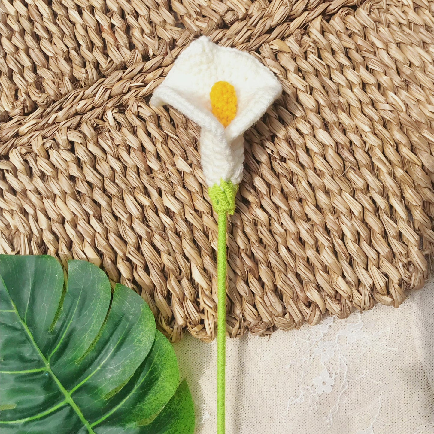 Handmade Crochet Calla Lily Bouquet, Unique Floral Decor, Elegant Crochet Flowers, Everlasting Bouquet, Artisan Home Decor