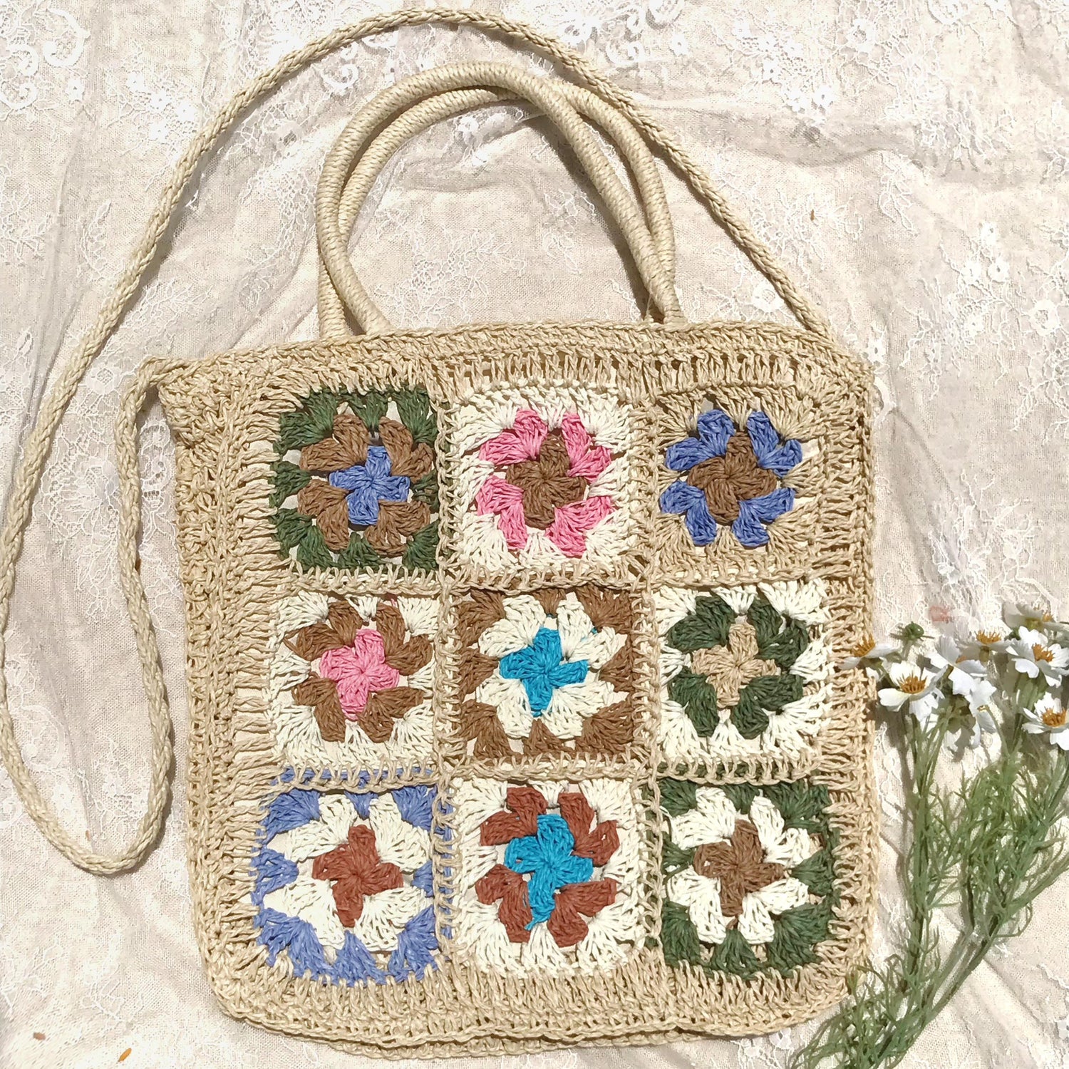 TOTE BAGS