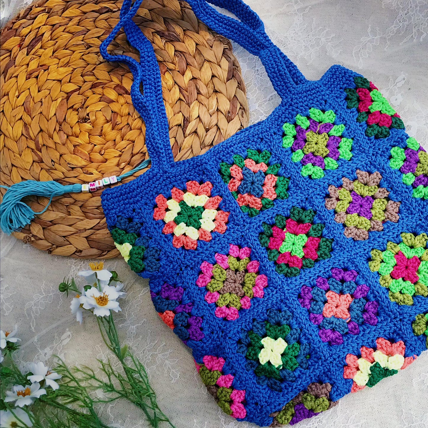 Handmade Crochet Granny Square Bags, Colorful Boho Tote Bags, Unique Crochet Market Bags, Vibrant Crochet Handbags, Artisan Crochet Fashion