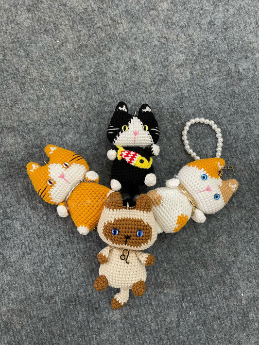 Handmade Crochet Cat Keychains, Cute Crochet Animal Charms, Unique Crochet Gift, Kawaii Crochet Accessories, Artisan Crochet Keychains